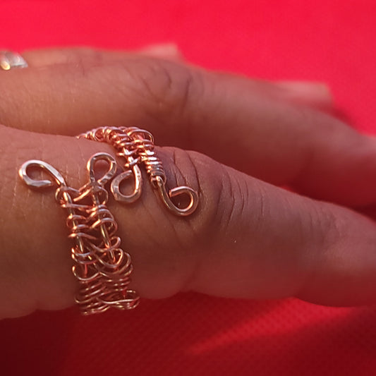 Mens mesh adjustable copper ring